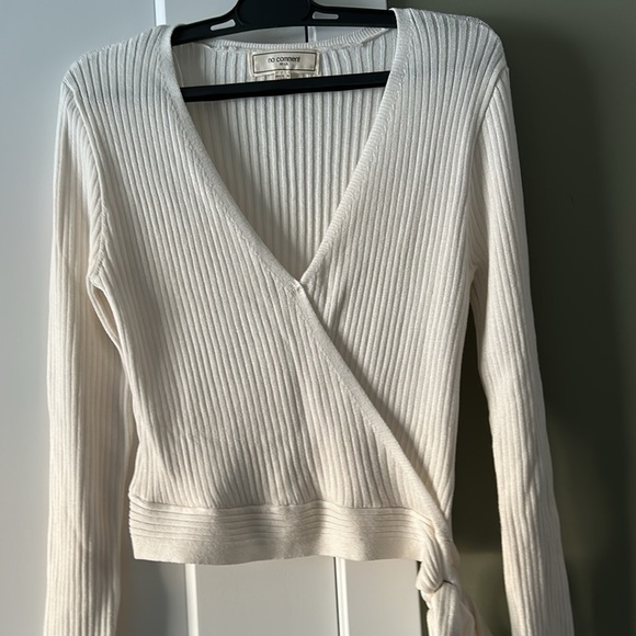 no comment NY-LA Faux Wrap Ribbed Cropped Top - Picture 10 of 10